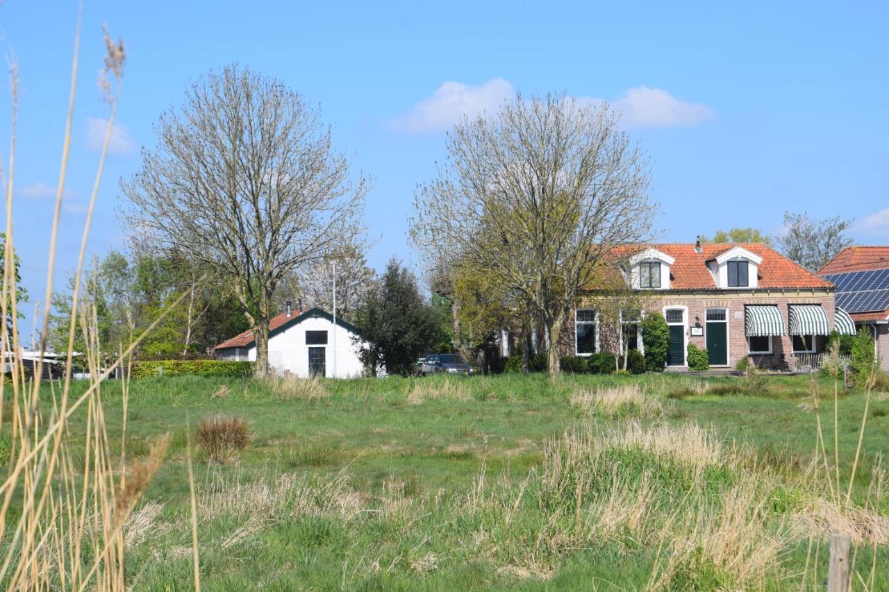 Huisje Onder De Linden Munnekeburen Luaran gambar